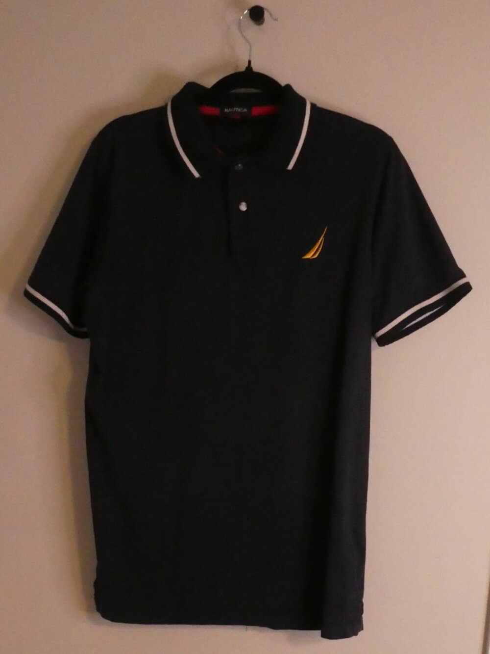 NAUTICA Men's Classic Tipped Polo Shirt Navy Blue Golden Sail Logo - size large